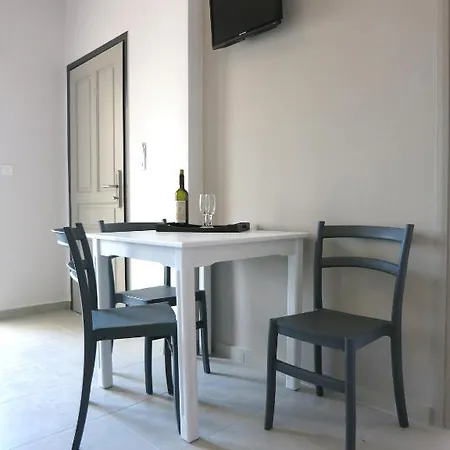 Amaryllis Aparthotel Platanias  Room photo