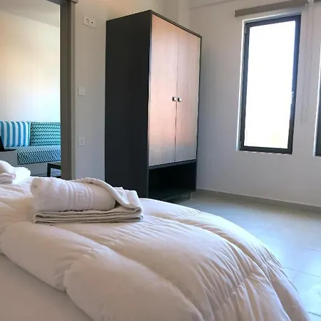 Amaryllis Aparthotel Platanias  Room photo