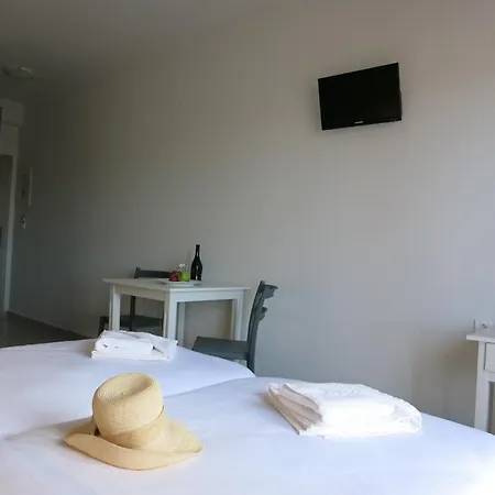 Amaryllis Aparthotel Platanias  Exterior photo